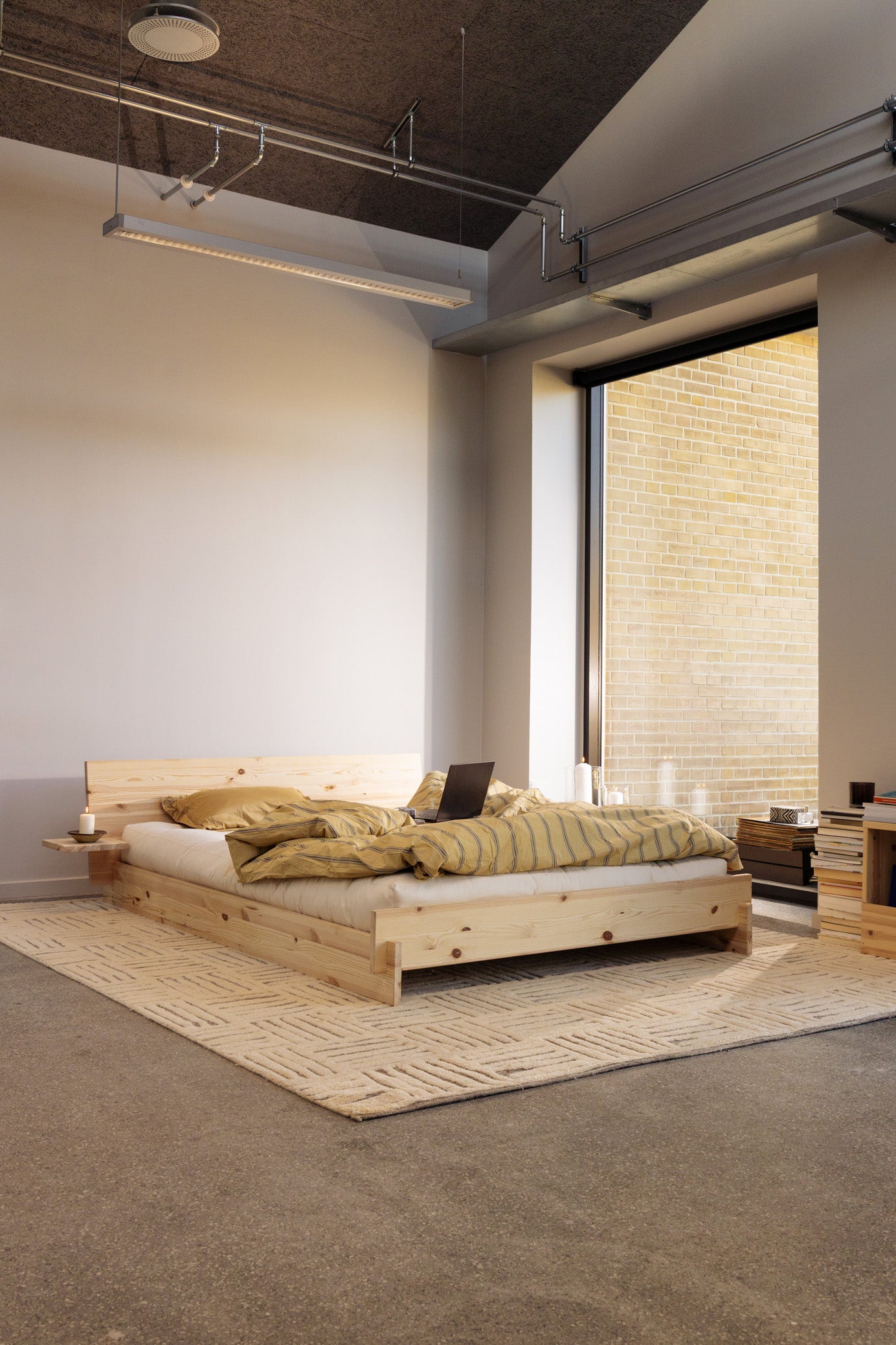 LATCH BED RAW 180 X 200