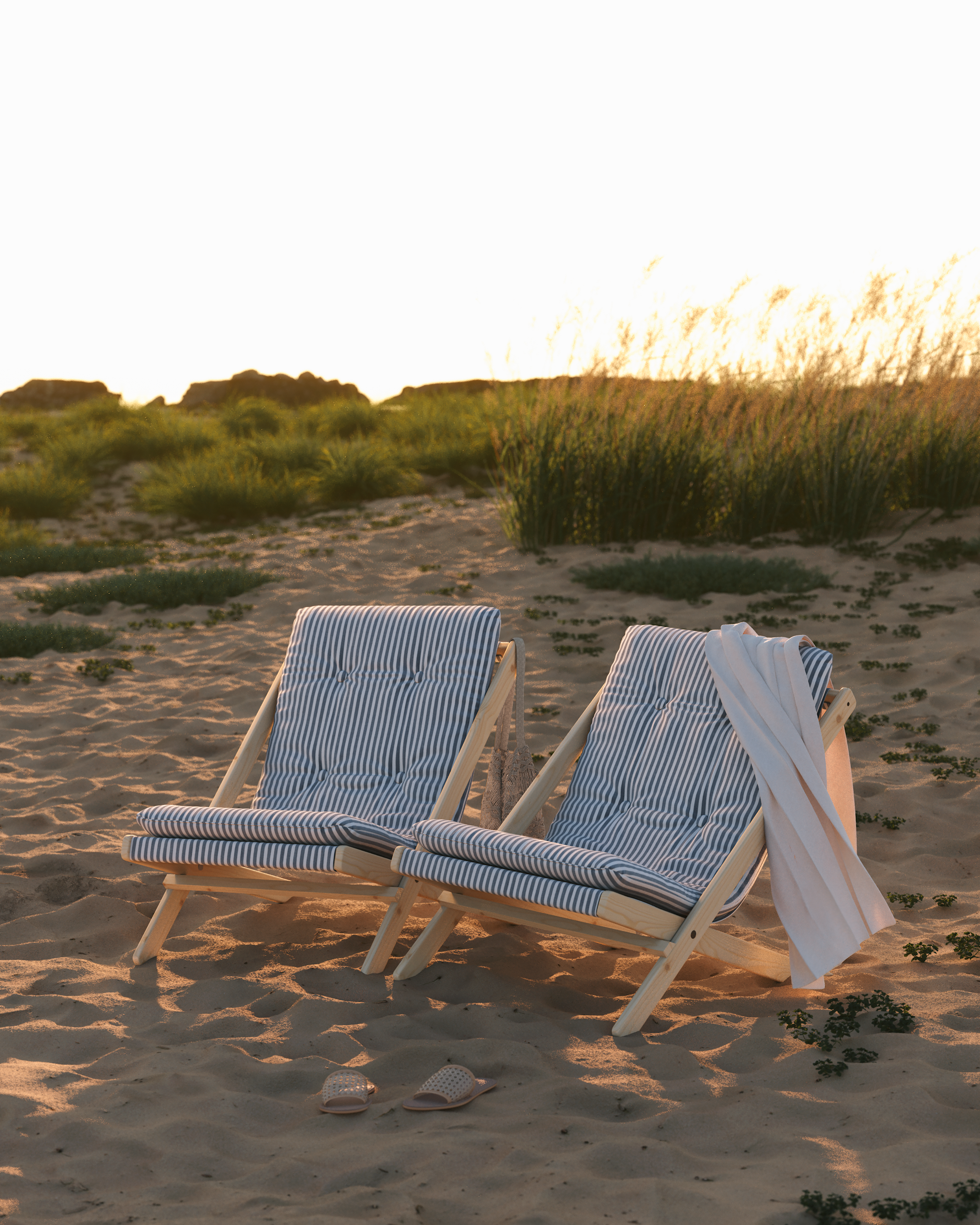 BOOGIE WHITE LACQUERED BEECH W. BOOGIE MATTRESS BEACH BLUE