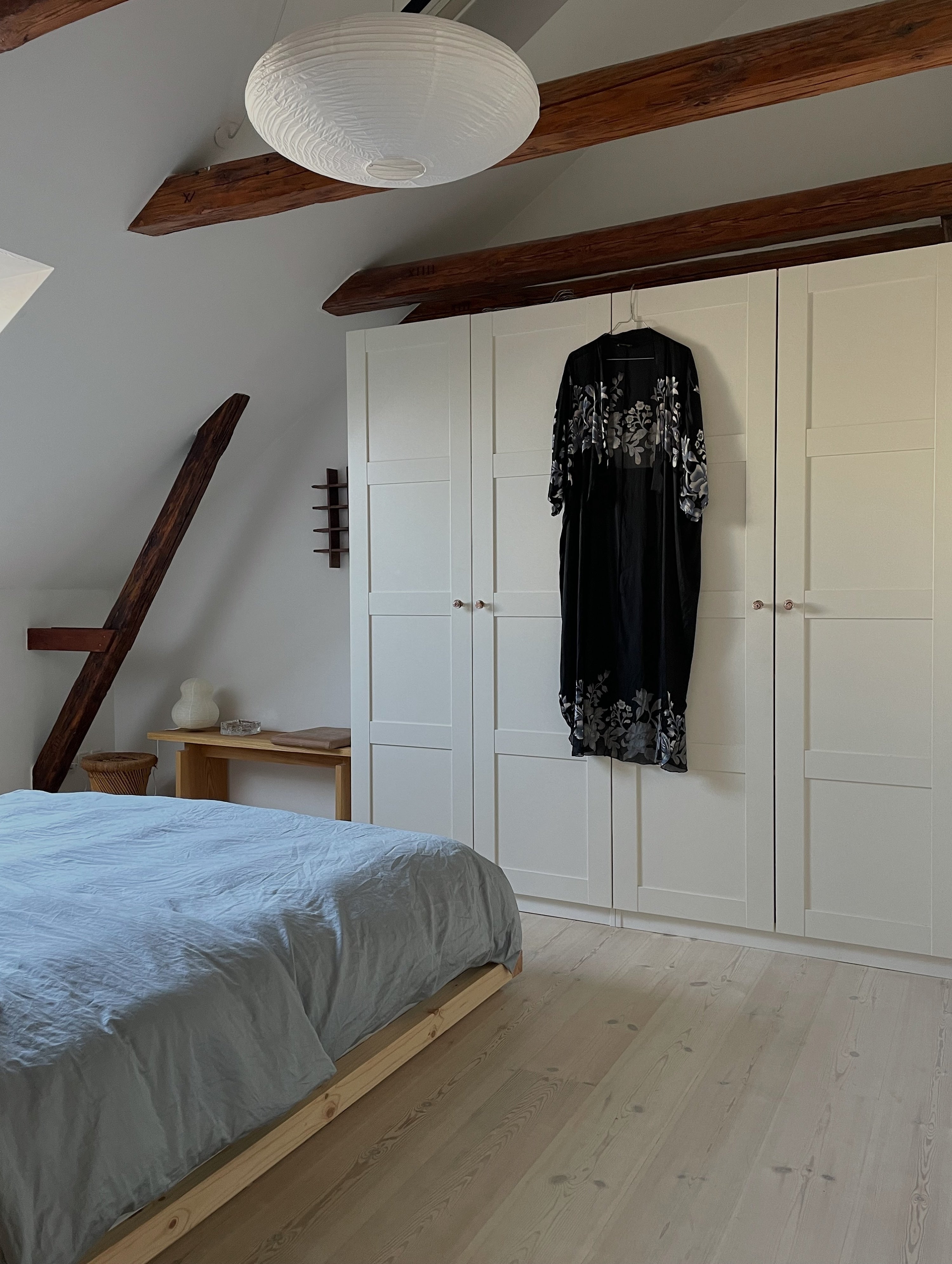 DOCK BED CLEAR LACQUERED 160 X 200