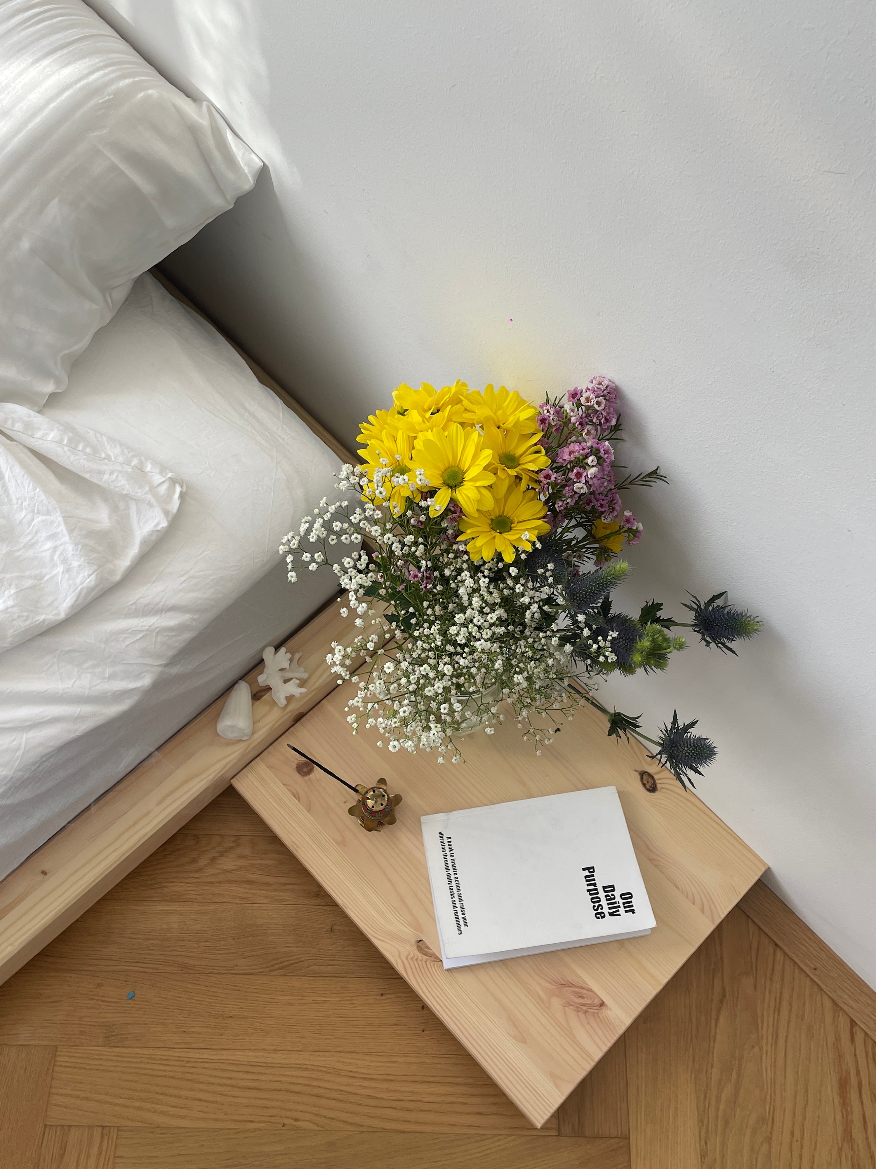 DOCK SIDE TABLE SET CLEAR LACQUERED