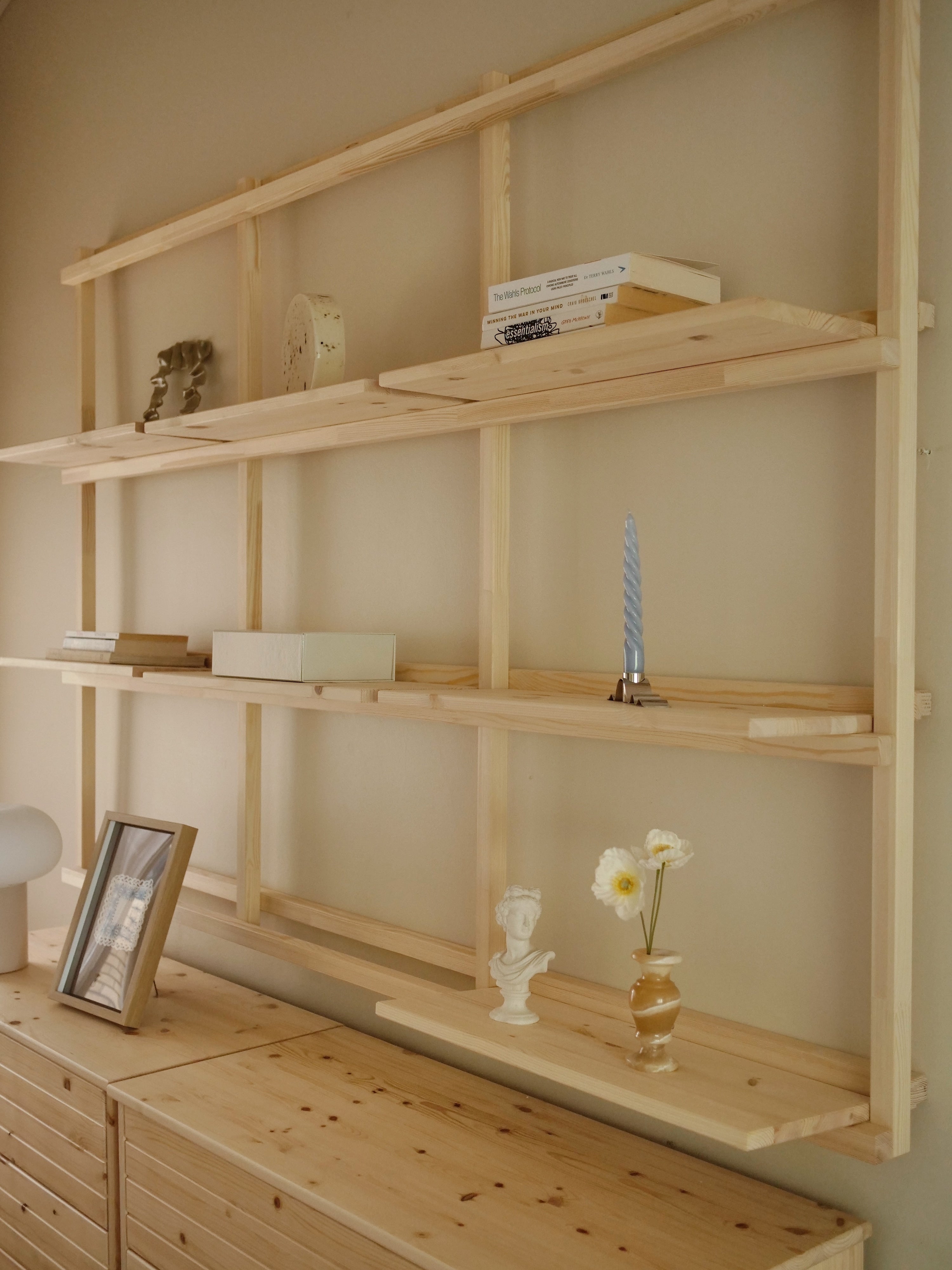 GROOVE SHELVING BIG RAW