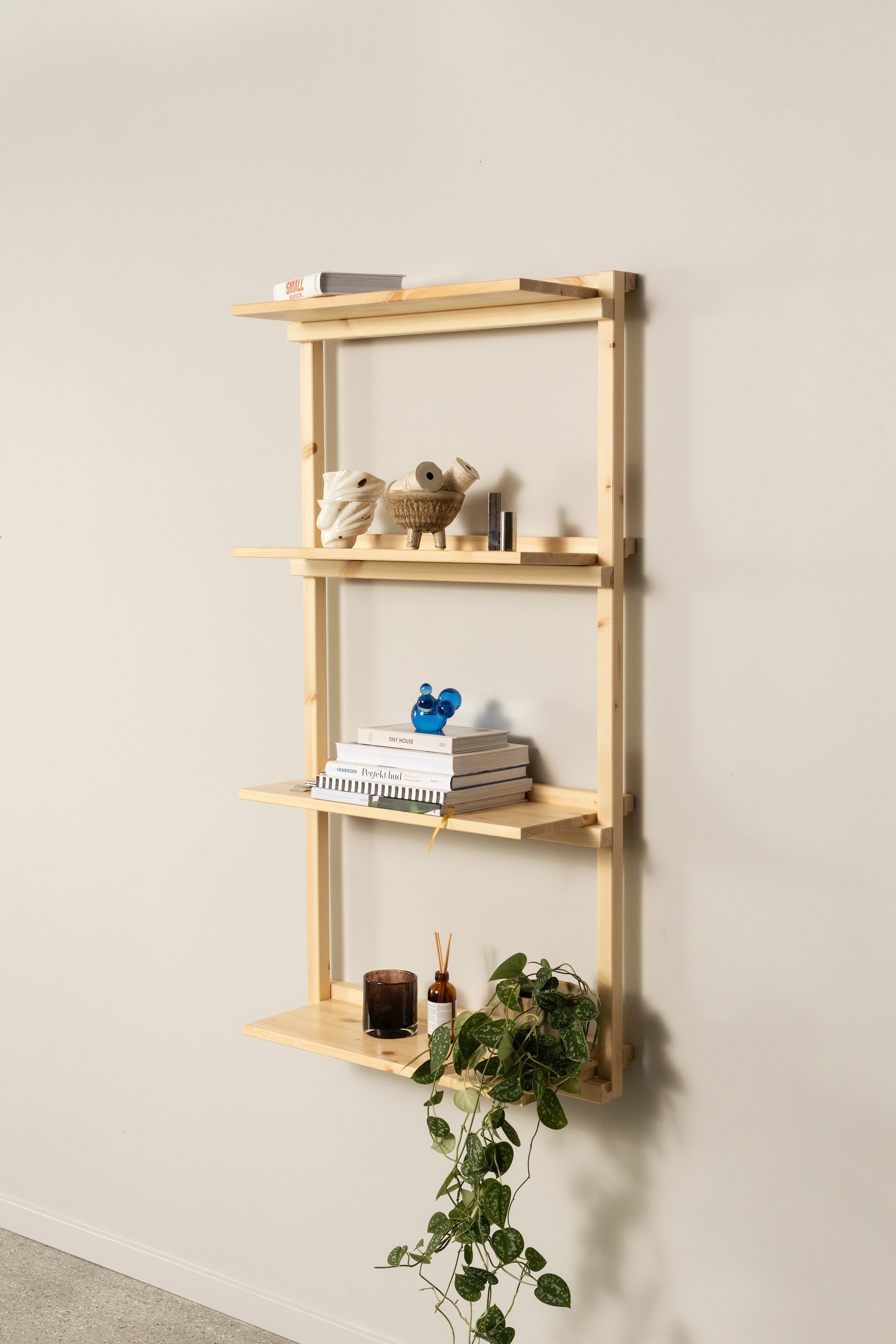 GROOVE SHELVING NARROW RAW