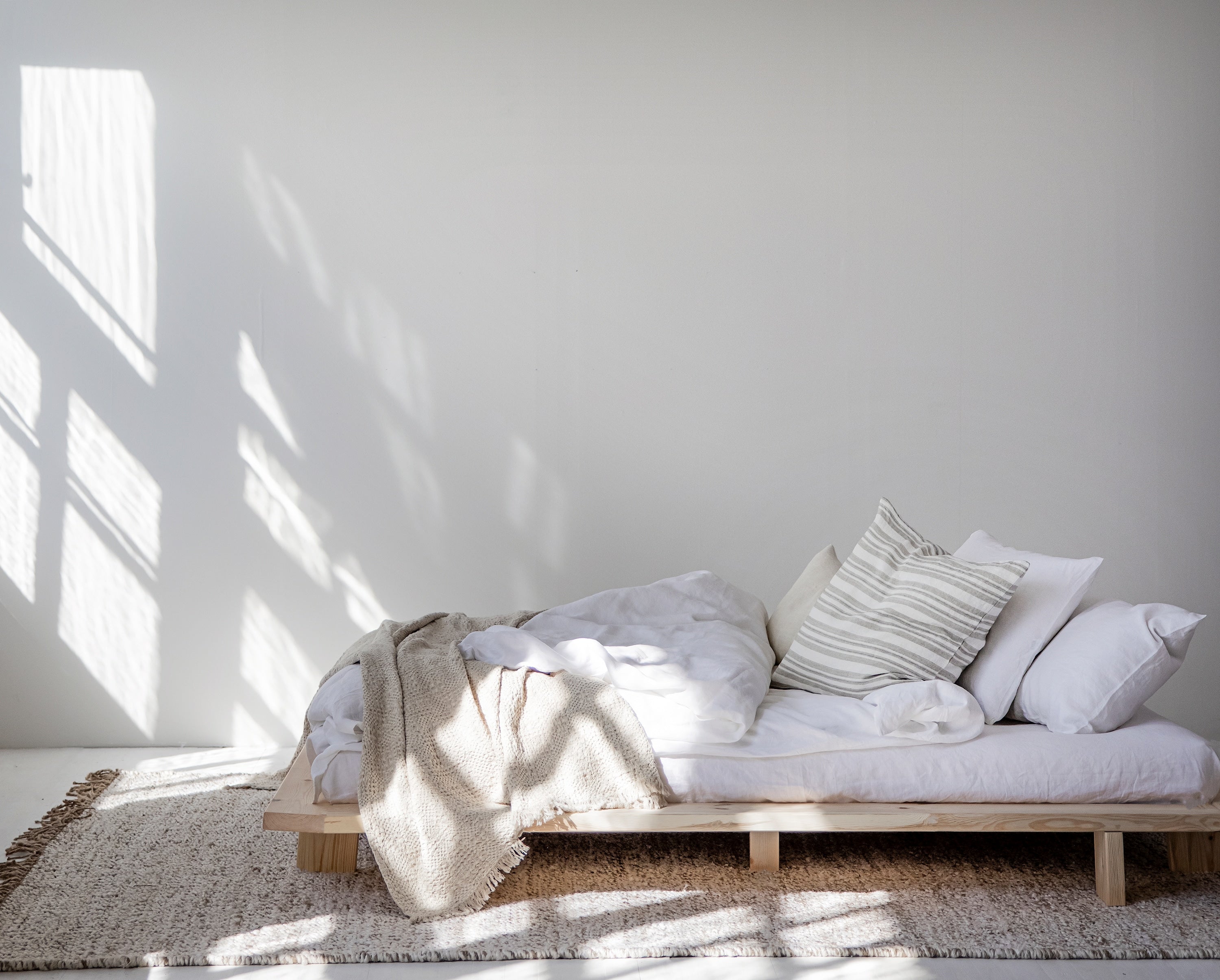 JAPAN BED RAW 140 X 200