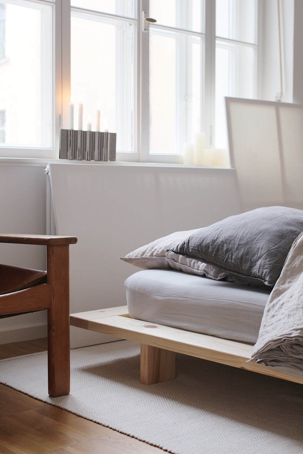 JAPAN BED RAW KING SIZE