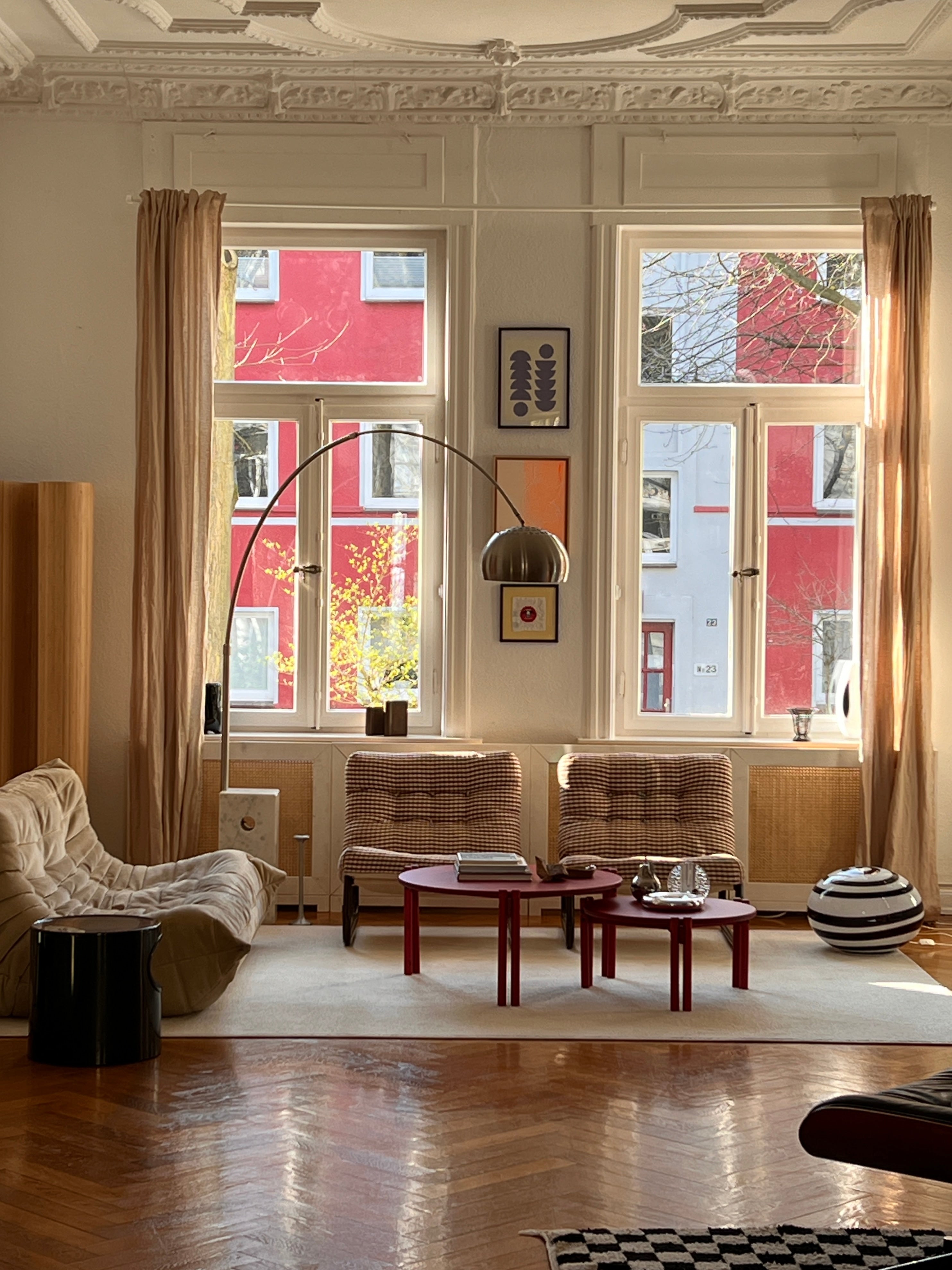 STICKS TABLE LOW COBALT BLUE