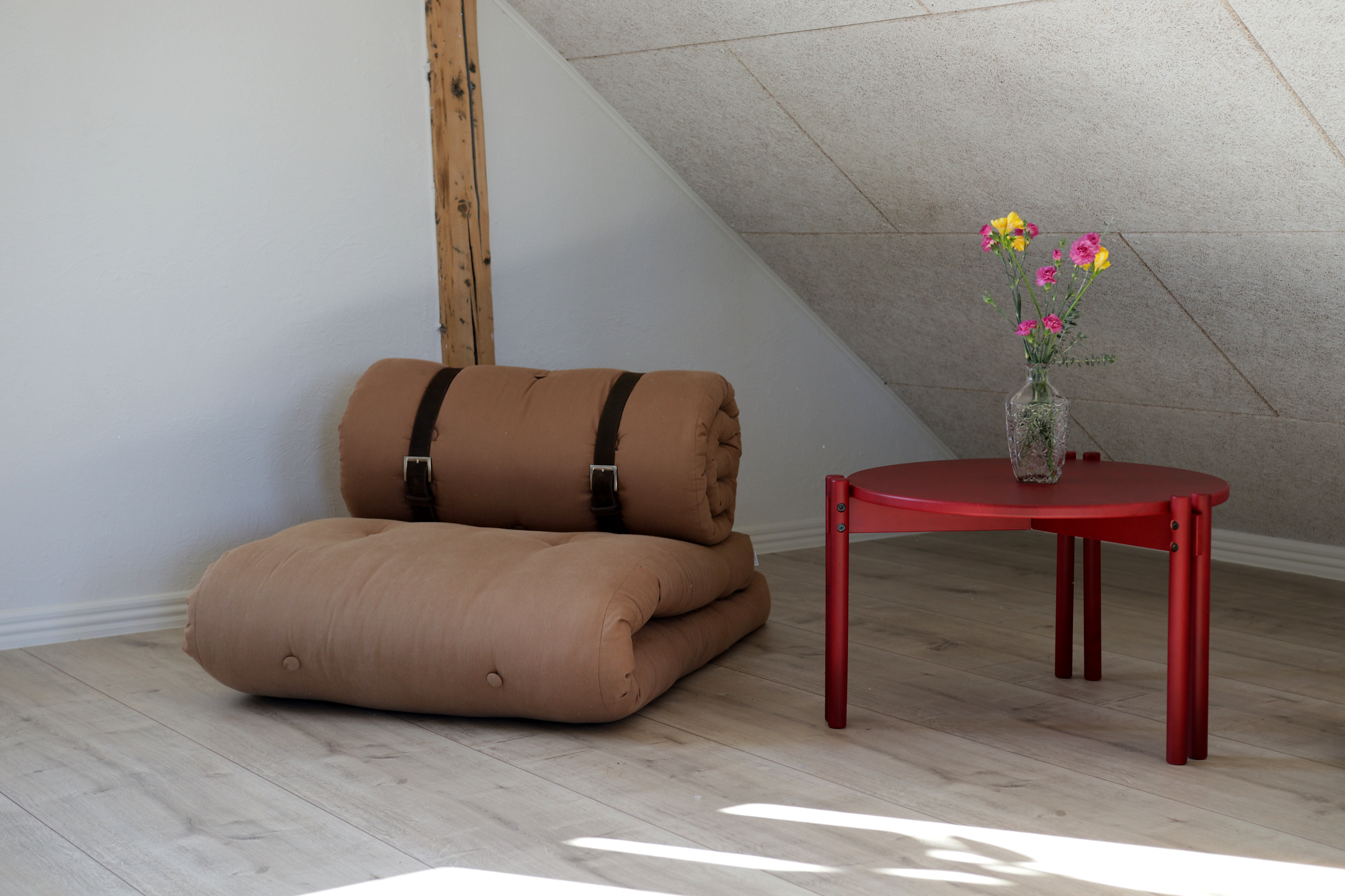 STICKS TABLE HIGH POPPY RED