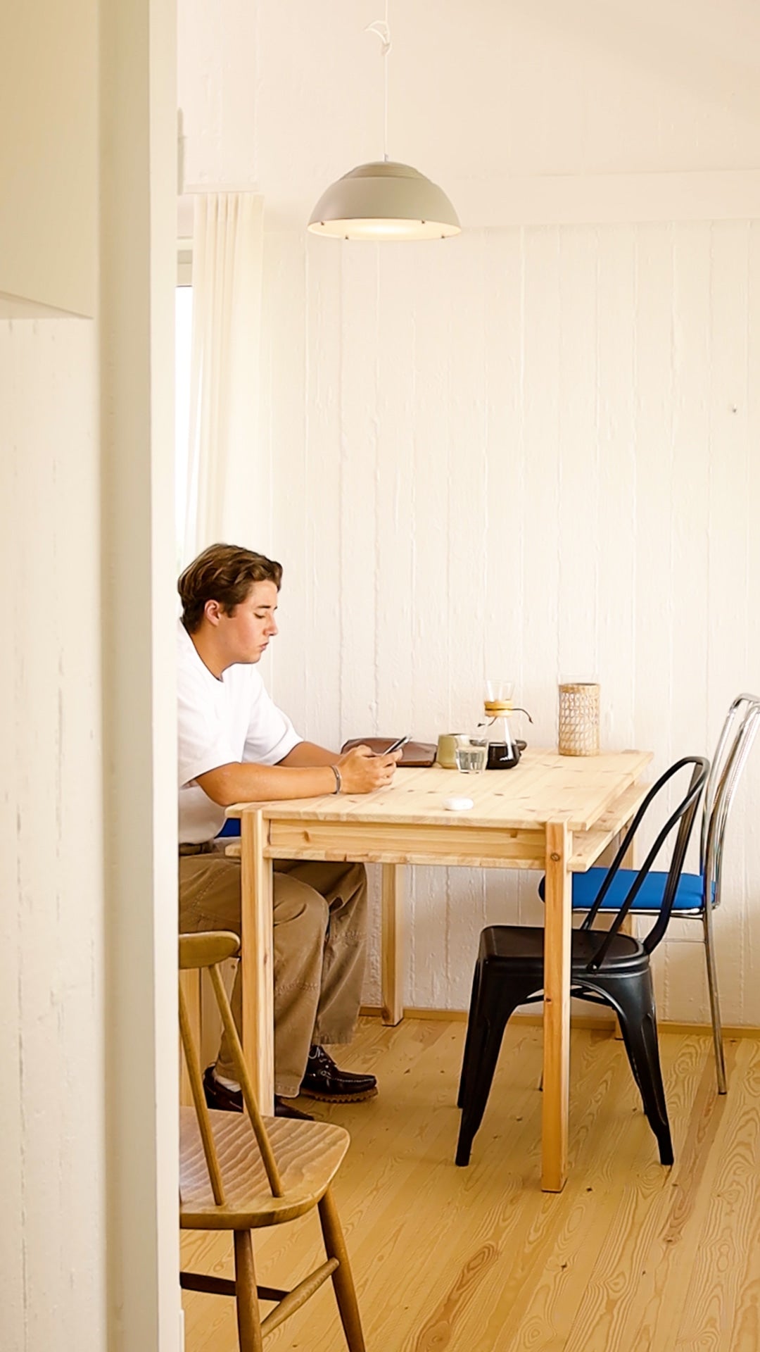 TUCK DINING TABLE RAW