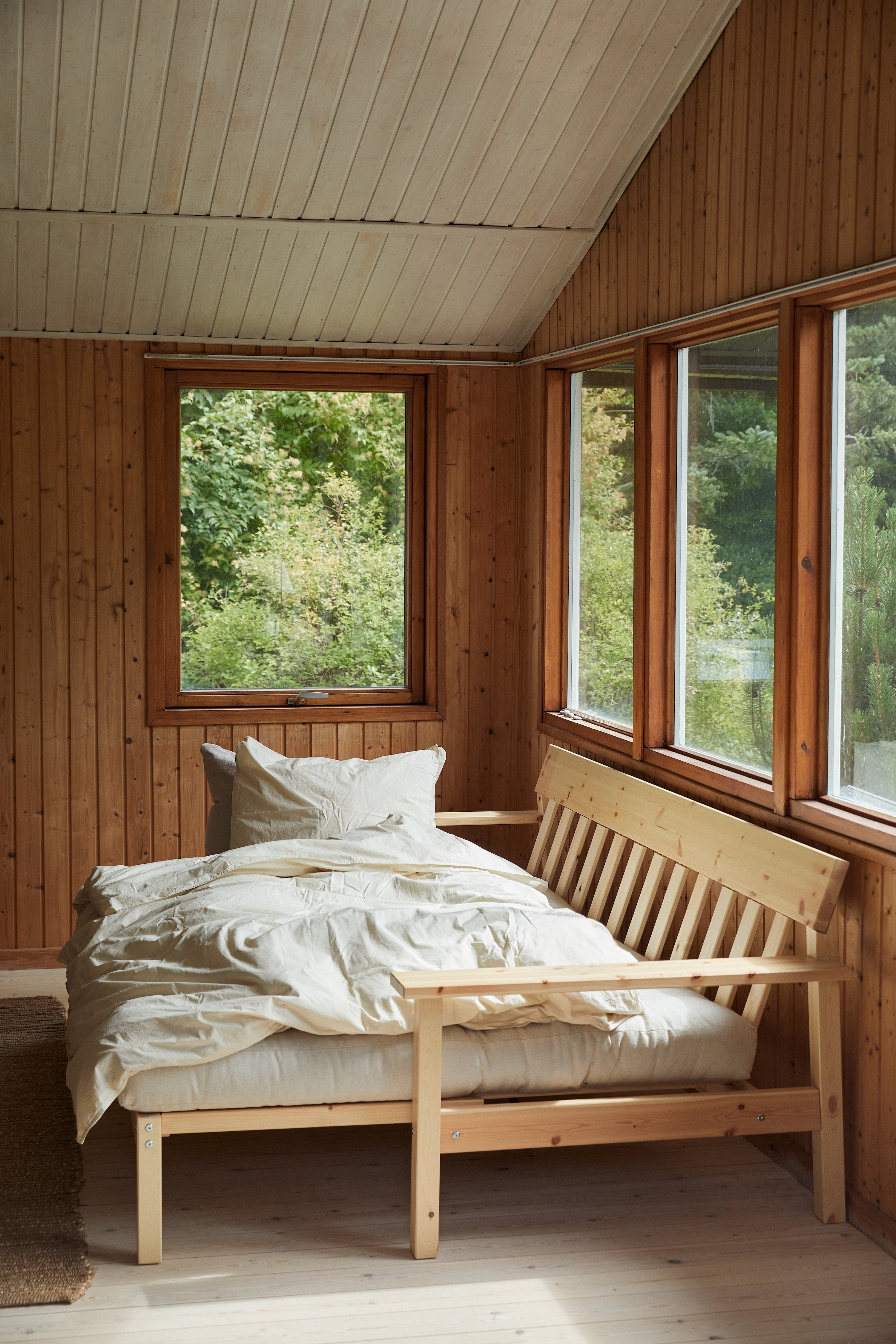 UNWIND CLEAR LACQUERED W. 5-LAYER MIXED MATTRESS PETROL BLUE