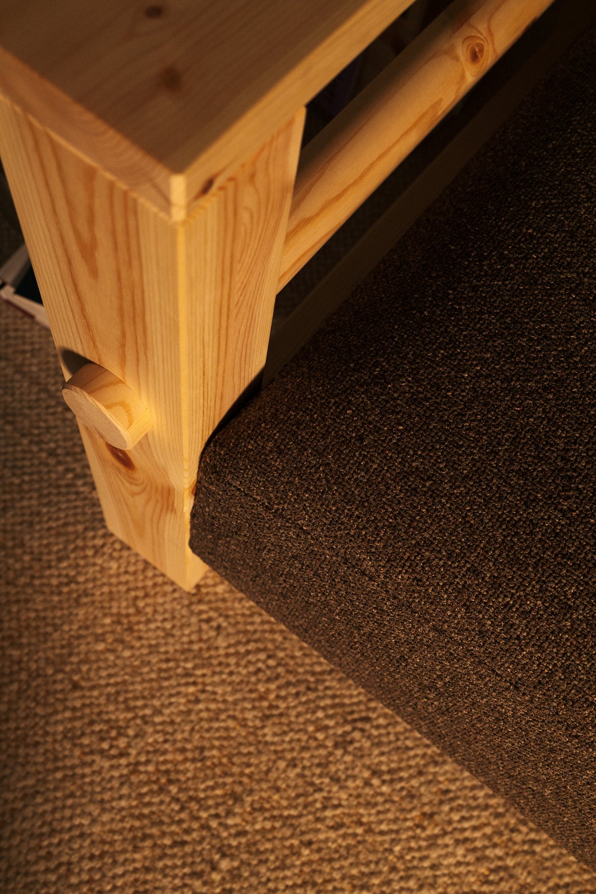 BARE RAW W. GOLDEN OCHRE