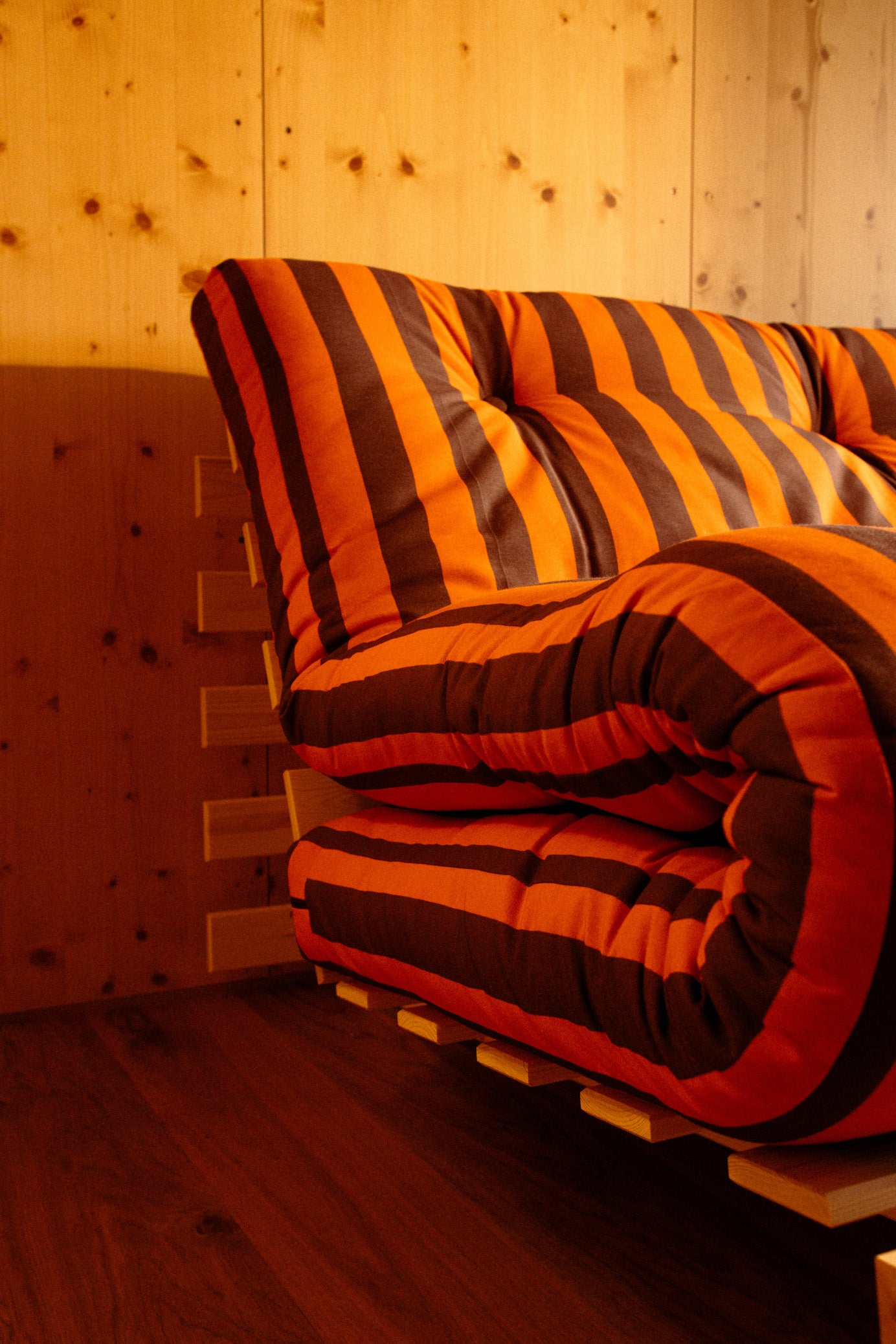 ROOTS RAW 160 X 200 W. ROOTS MATTRESS ORANGE-BROWN