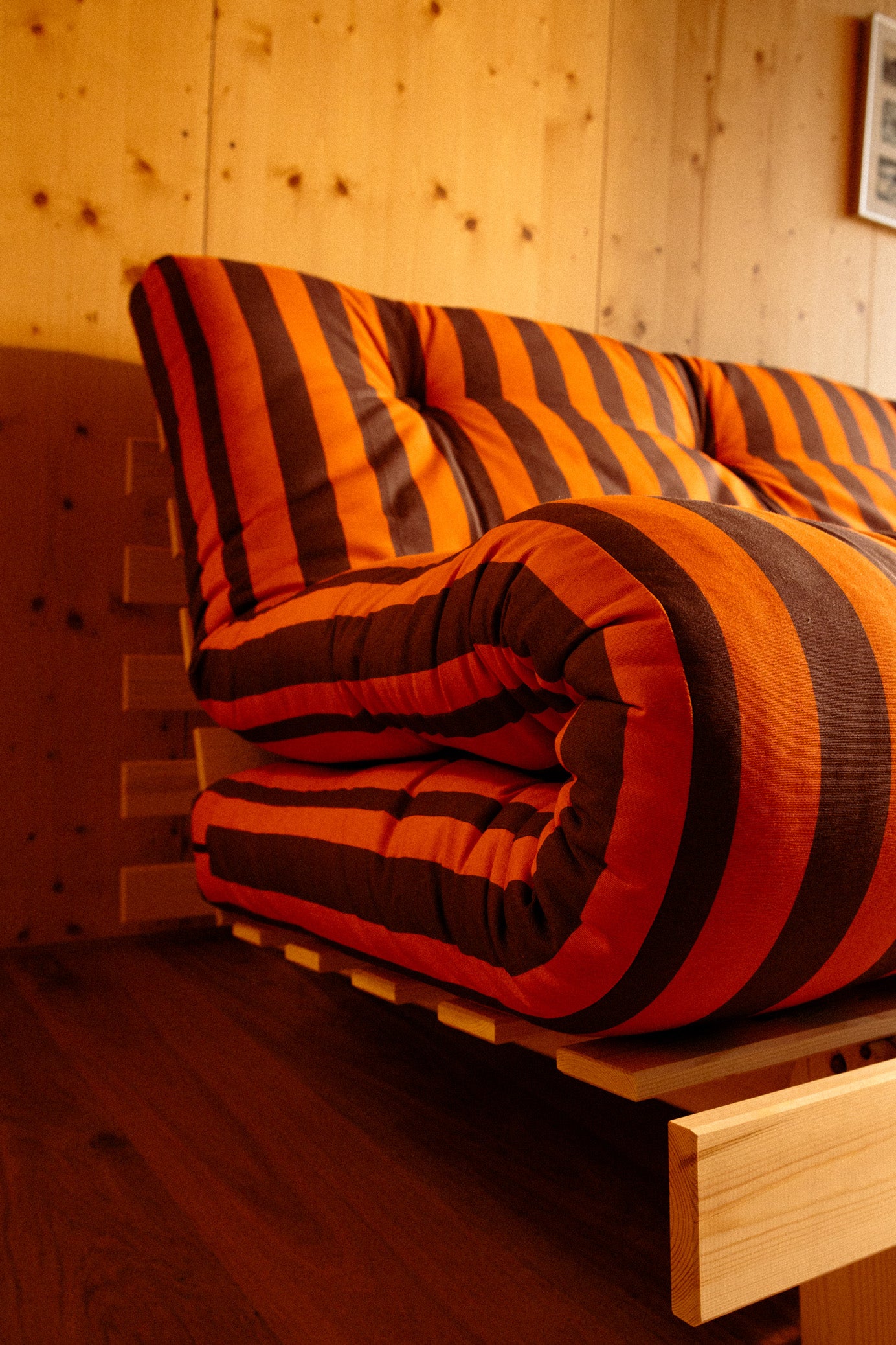 ROOTS RAW 140 X 200 W. ROOTS MATTRESS ORANGE-BROWN