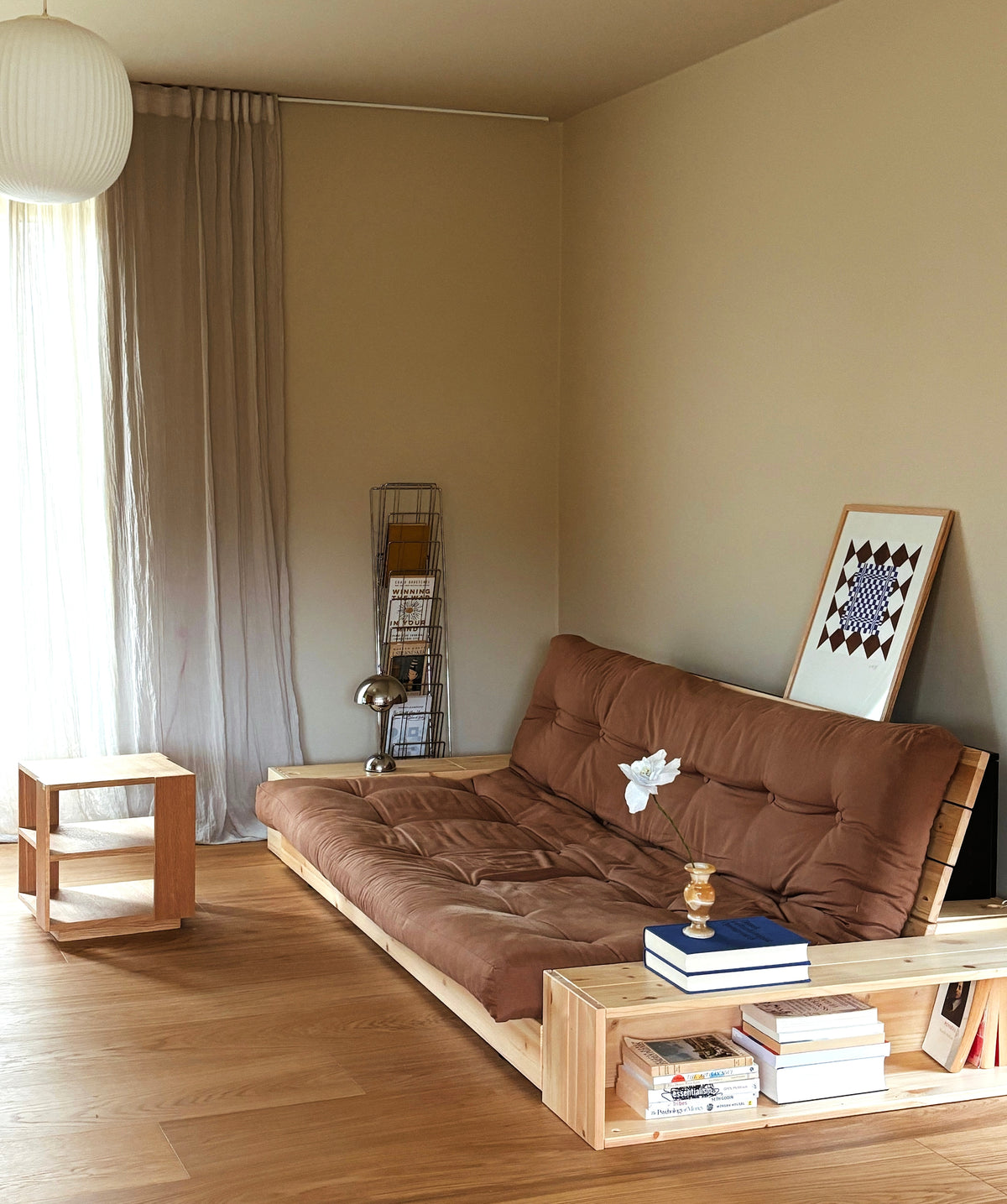 BASE CLEAR LACQUERED W. 5-LAYER MIXED MATTRESS BROWN