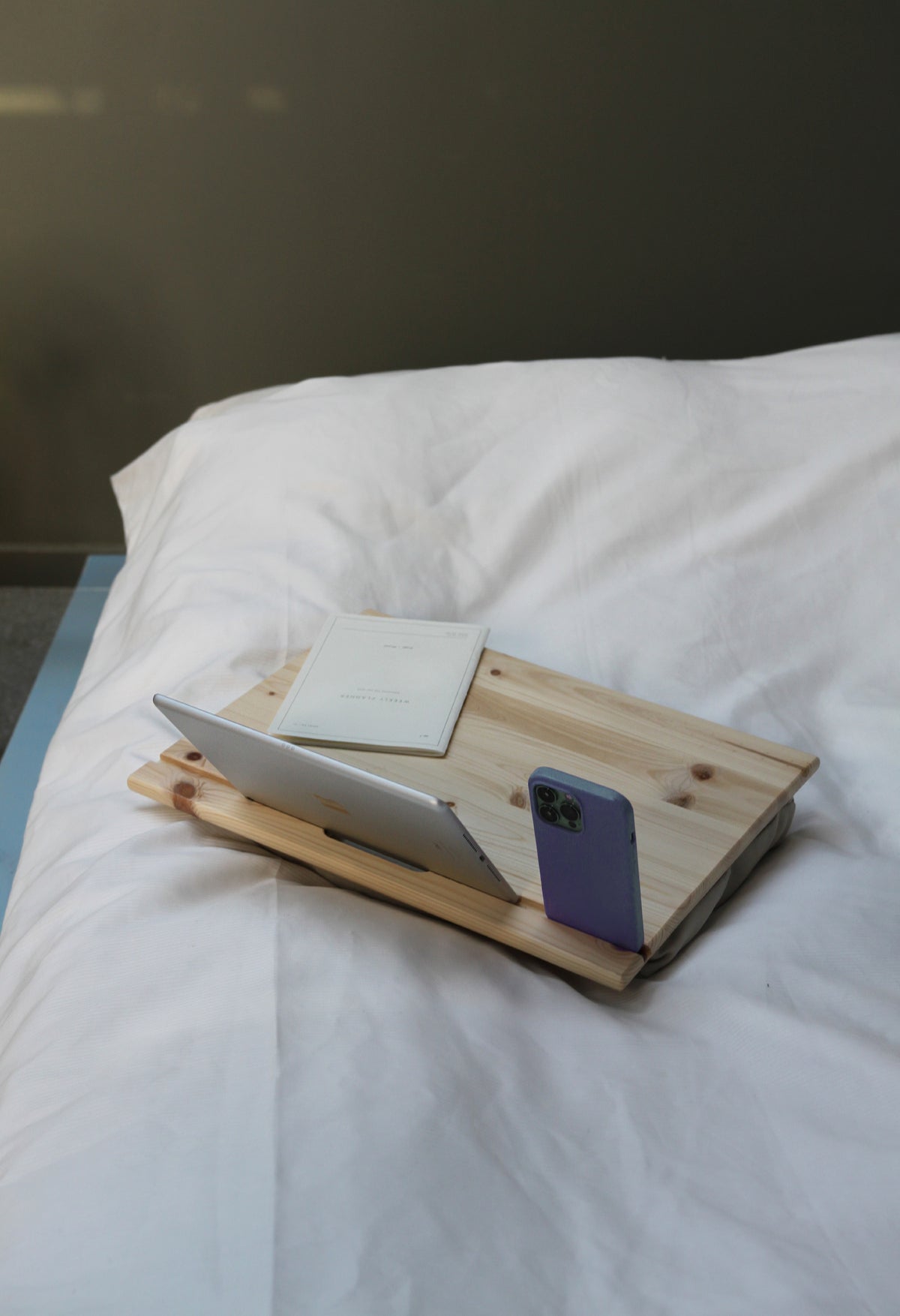 BFF LAP TABLE CLEAR LACQUERED