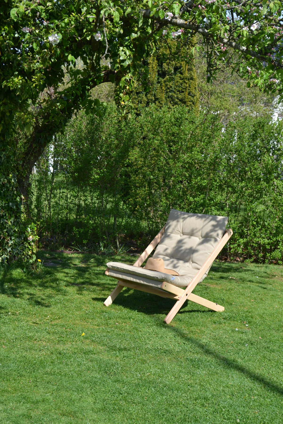 BOOGIE OIL BEECH OUT™ W. BOOGIE MATTRESS WHITE