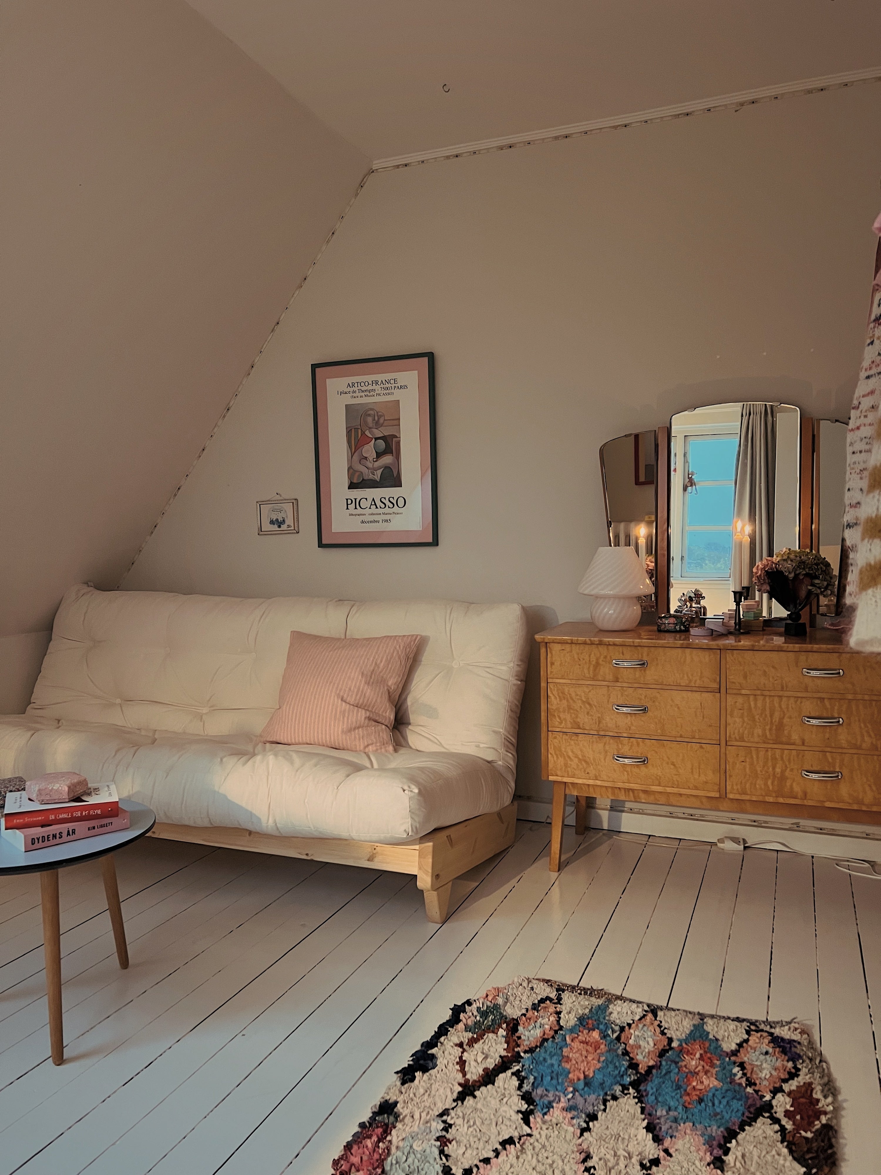 FRESH CLEAR LACQUERED W. FRESH MATTRESS WHEAT BEIGE