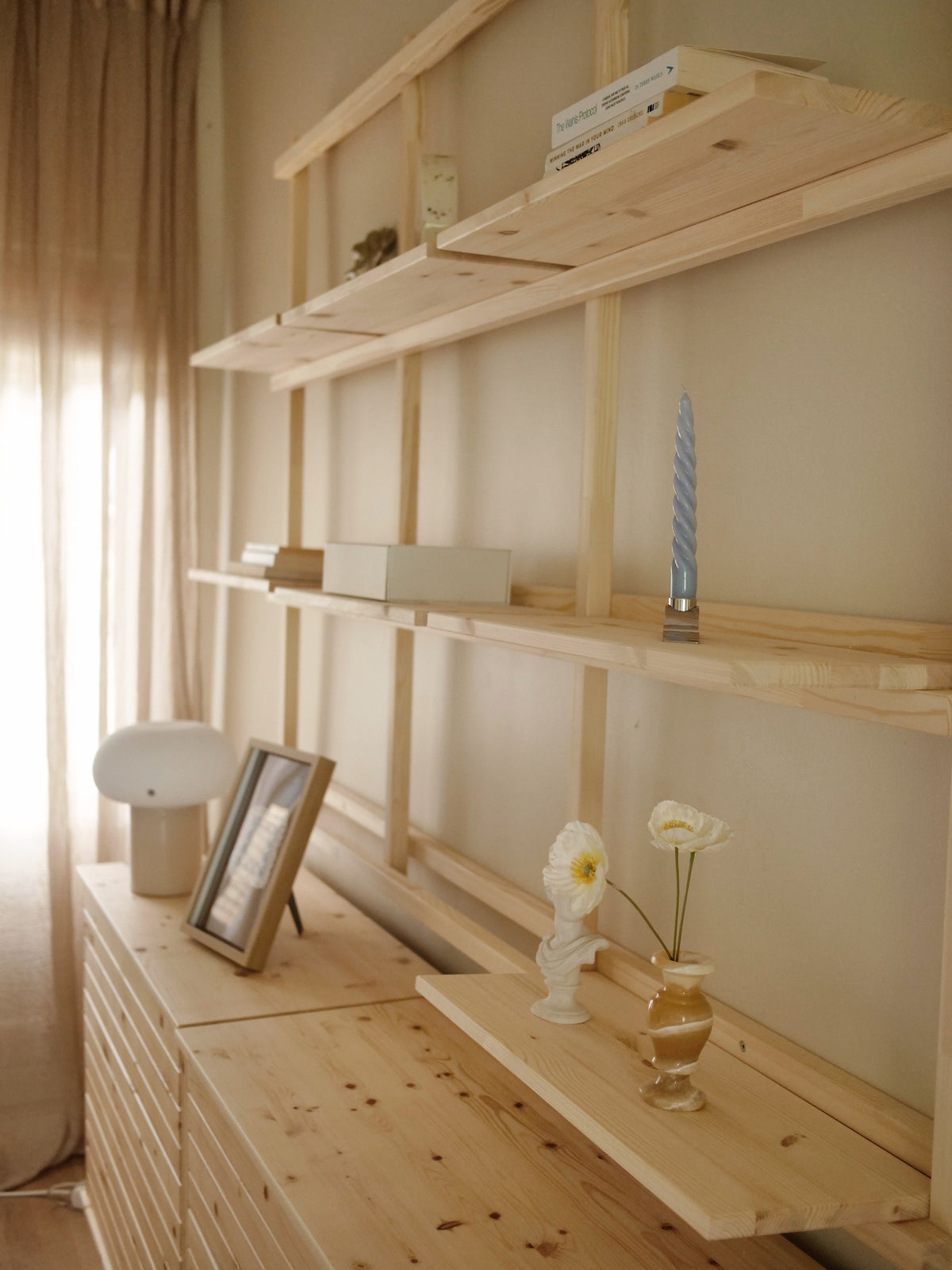 GROOVE SHELVING BIG RAW