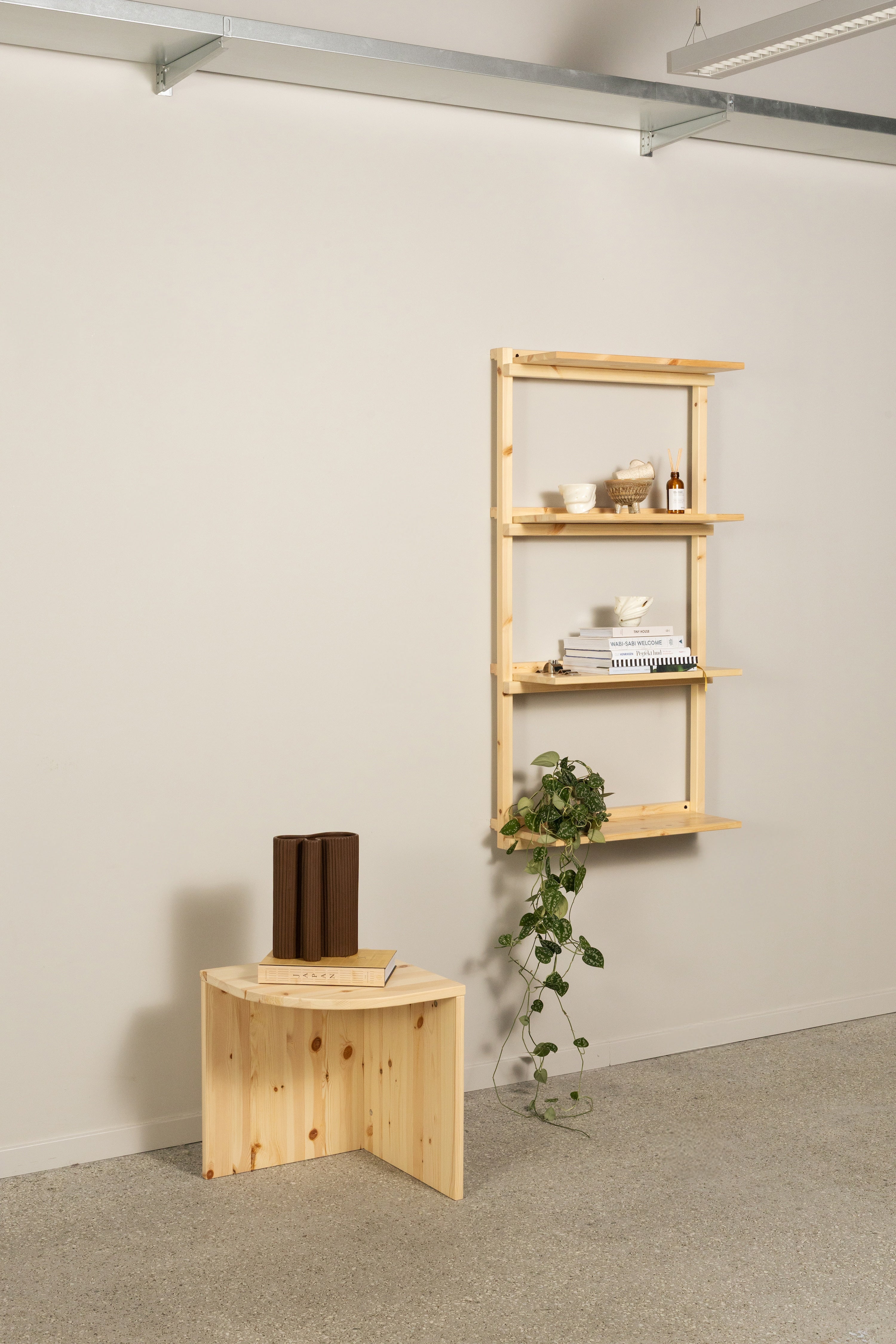 GROOVE SHELVING NARROW RAW