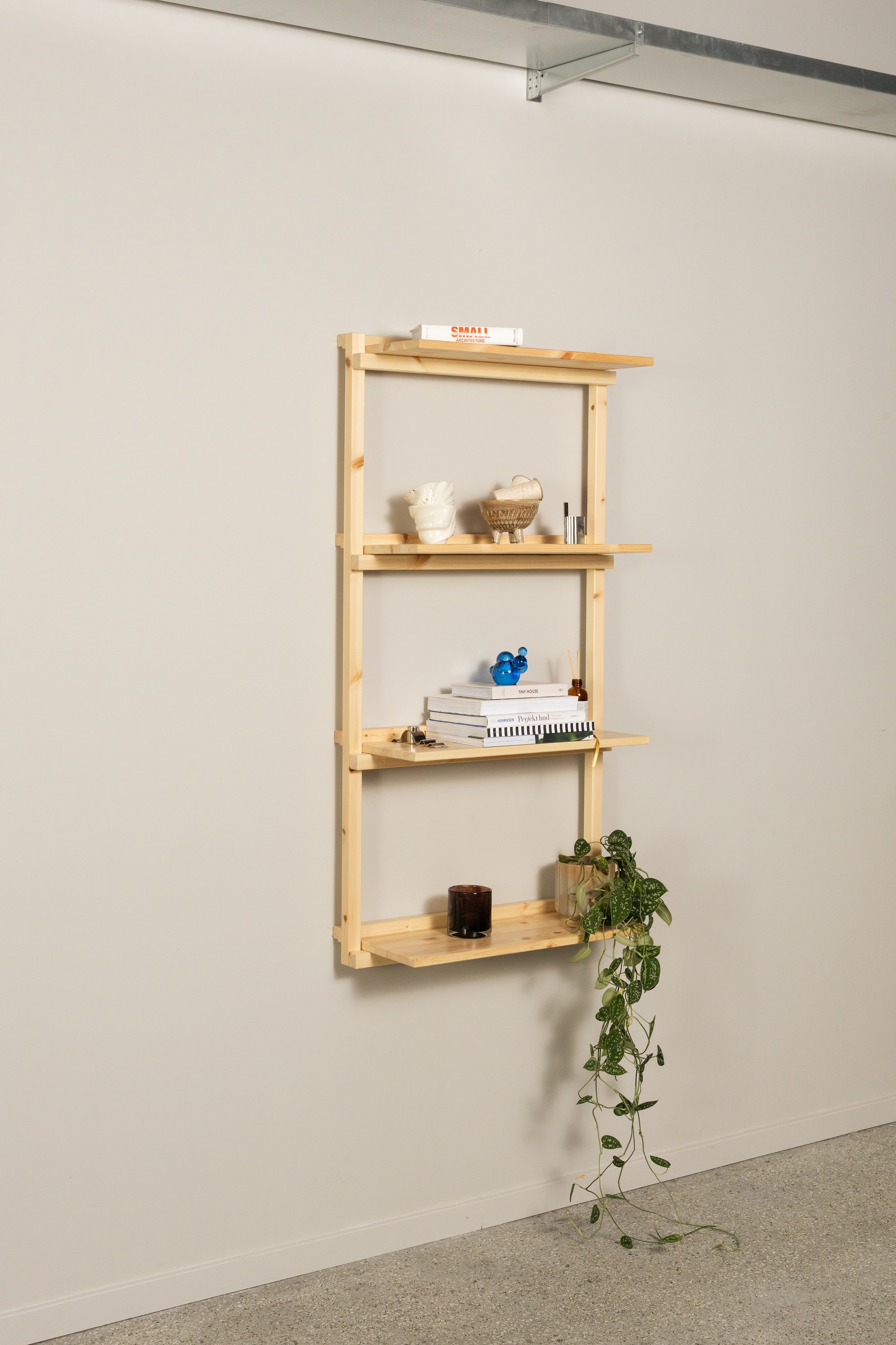 GROOVE SHELVING NARROW RAW