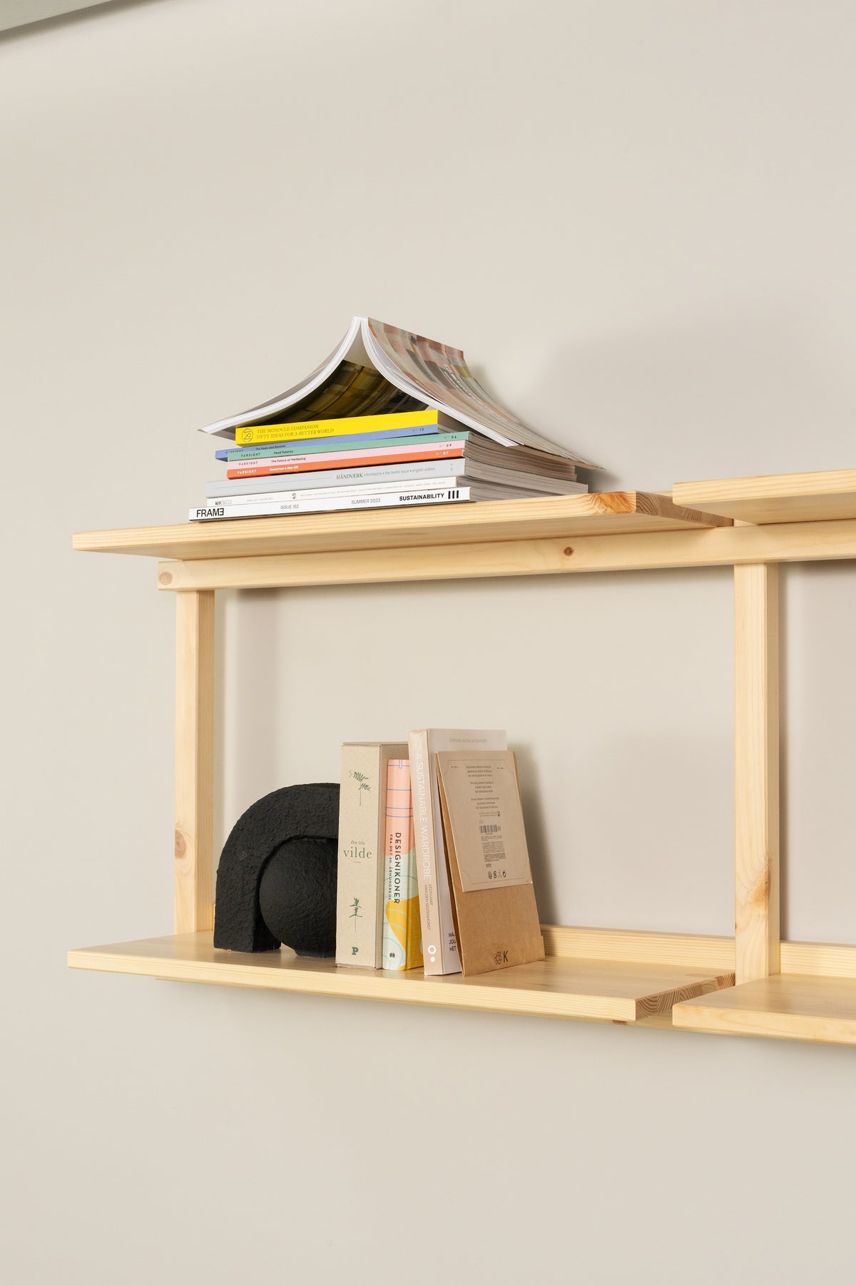 GROOVE SHELVING WIDE RAW
