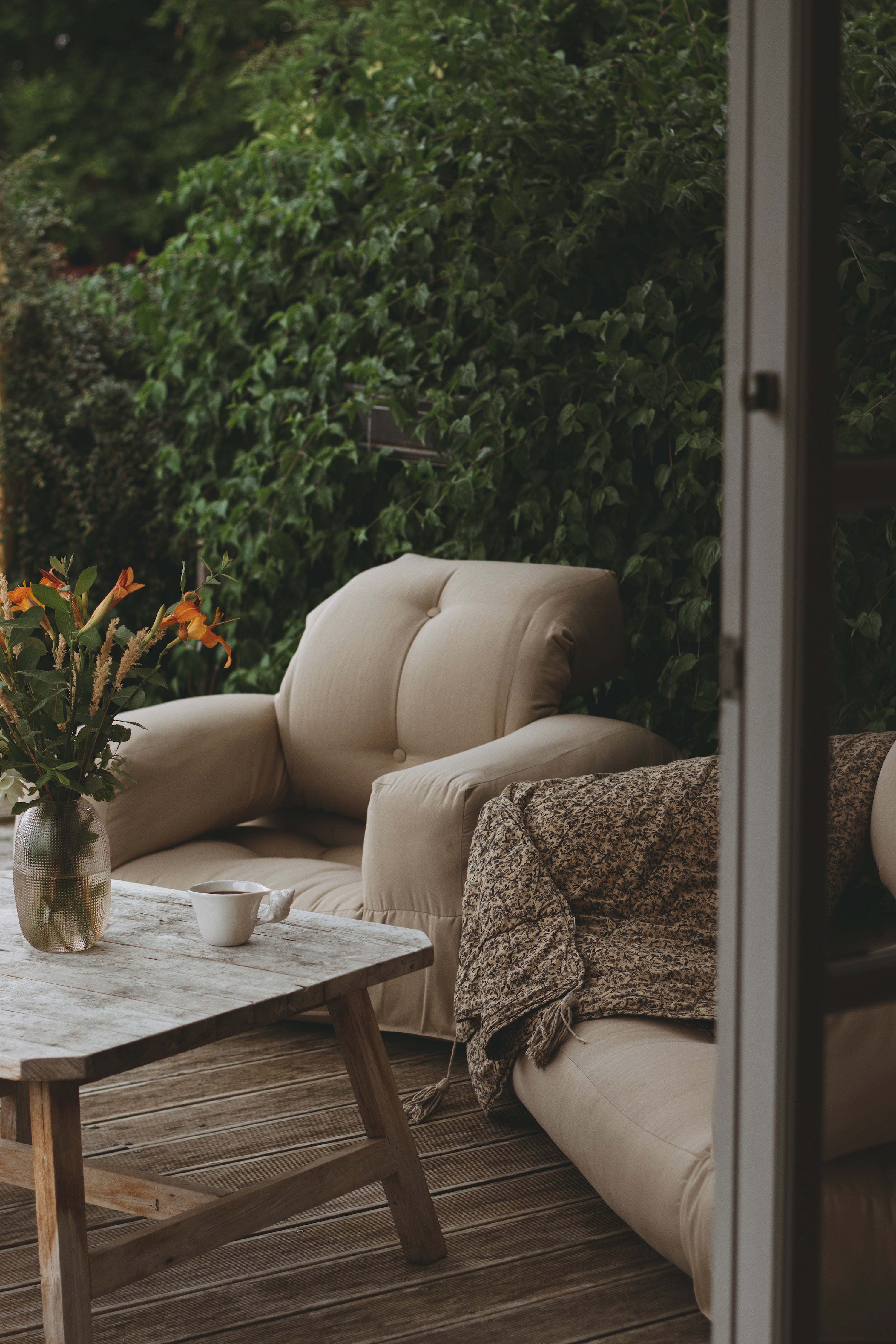 HIPPO CHAIR OUT™ BEIGE