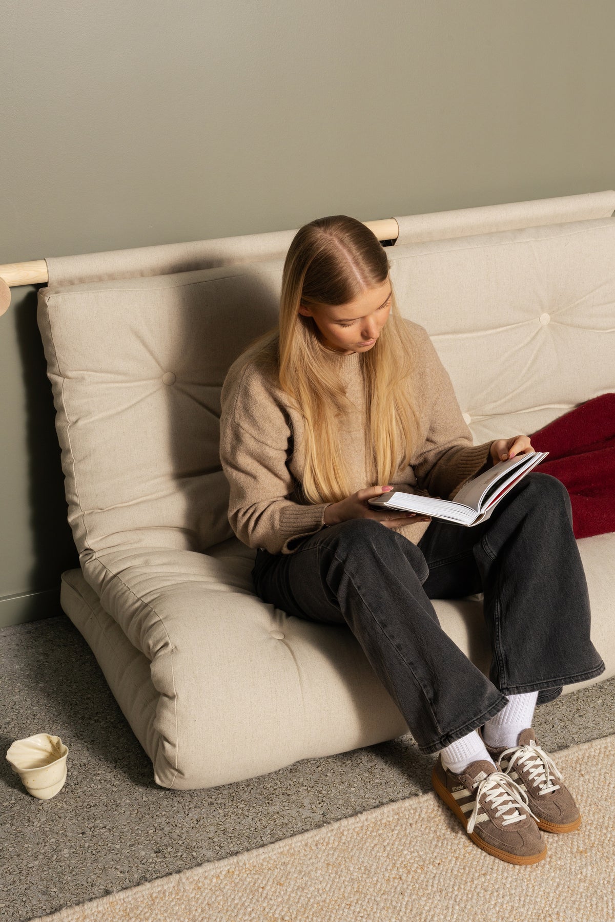 HOOKED RAW 135 X 200 W. BRAVO MATTRESS MELLOW BROWN