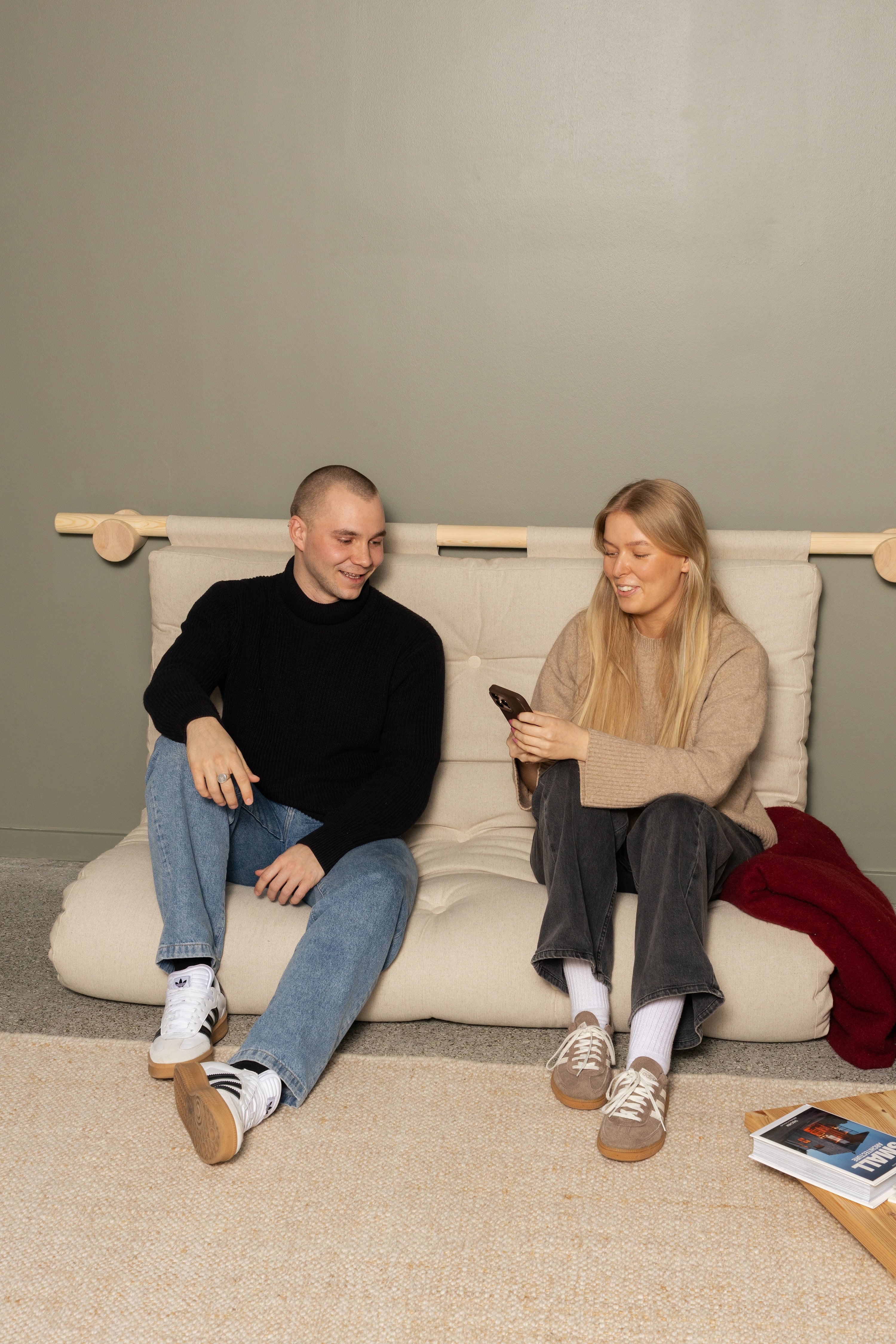 HOOKED RAW 135 x 200 W. BRAVO MATTRESS CHOCOLATE