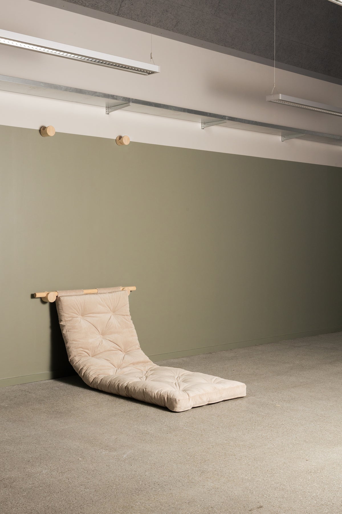 HOOKED RAW 75 X 200 W. BRAVO MATTRESS IVORY