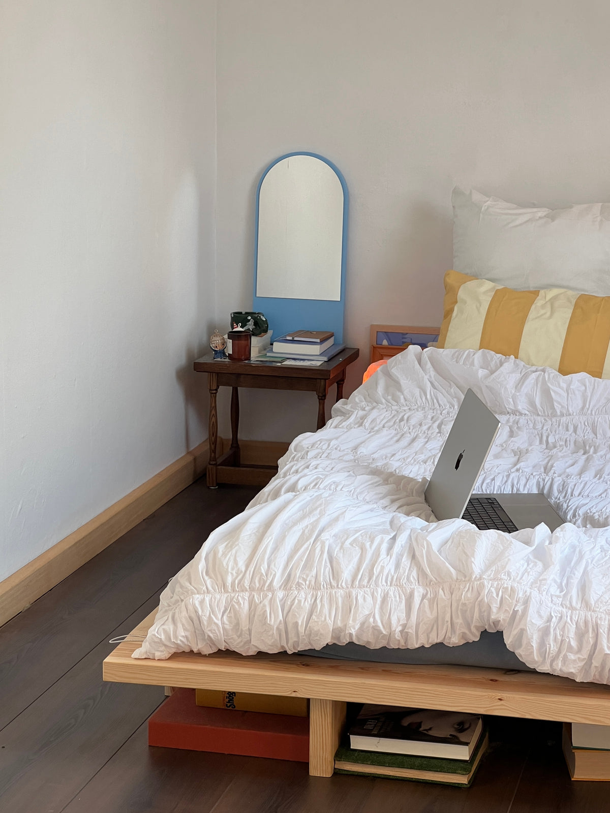 JAPAN BED RAW 160 X 200