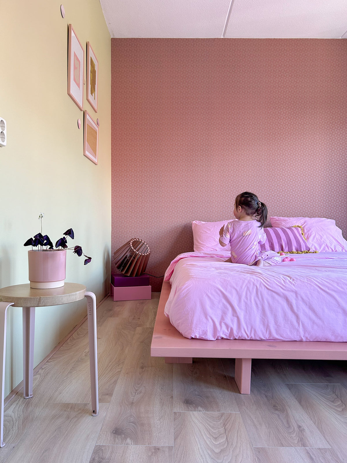 JAPAN BED PINK SKY 140 X 200