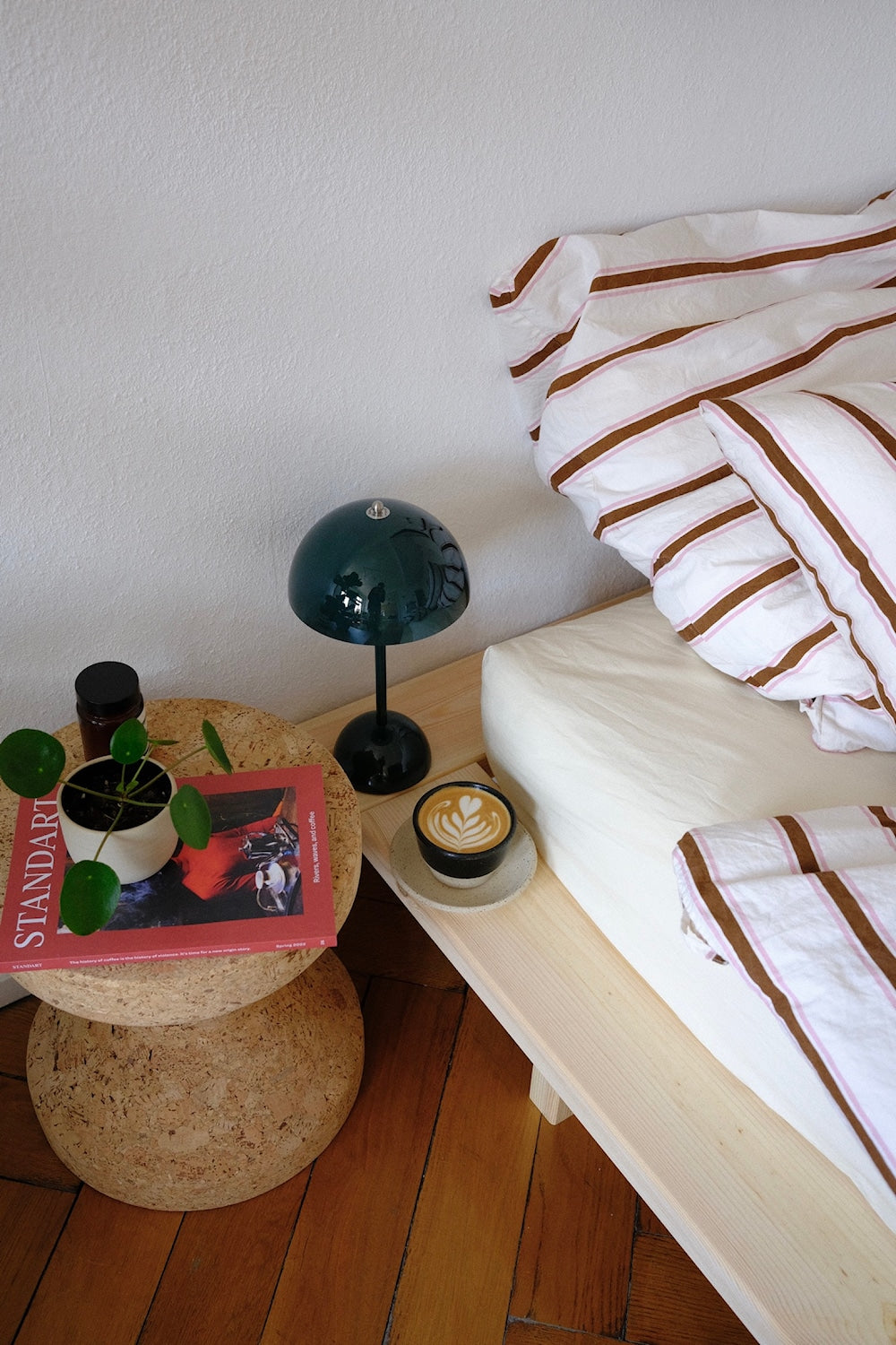 JAPAN BED RAW QUEEN SIZE