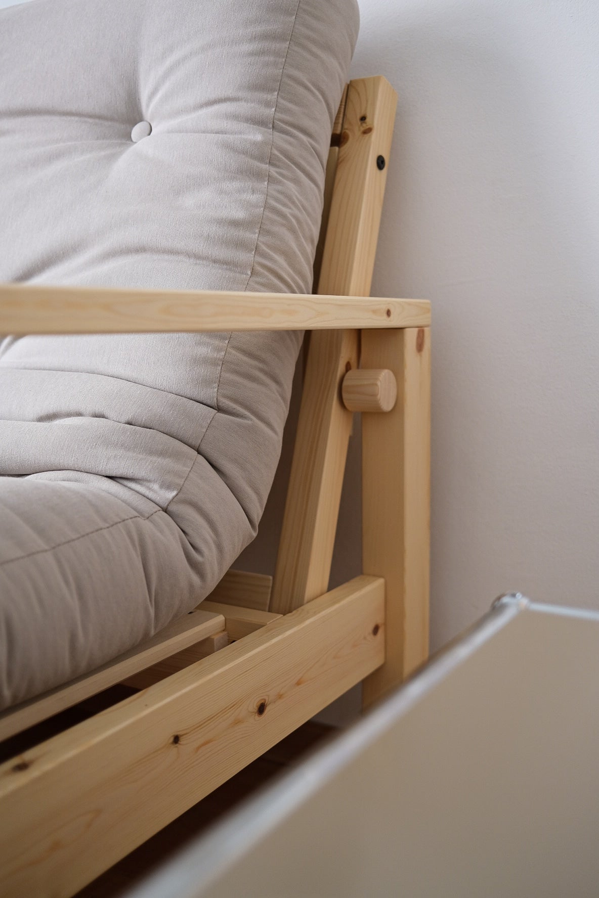 KNOB CAROB BROWN W. 5-LAYER MIXED MATTRESS FUDGE BROWN