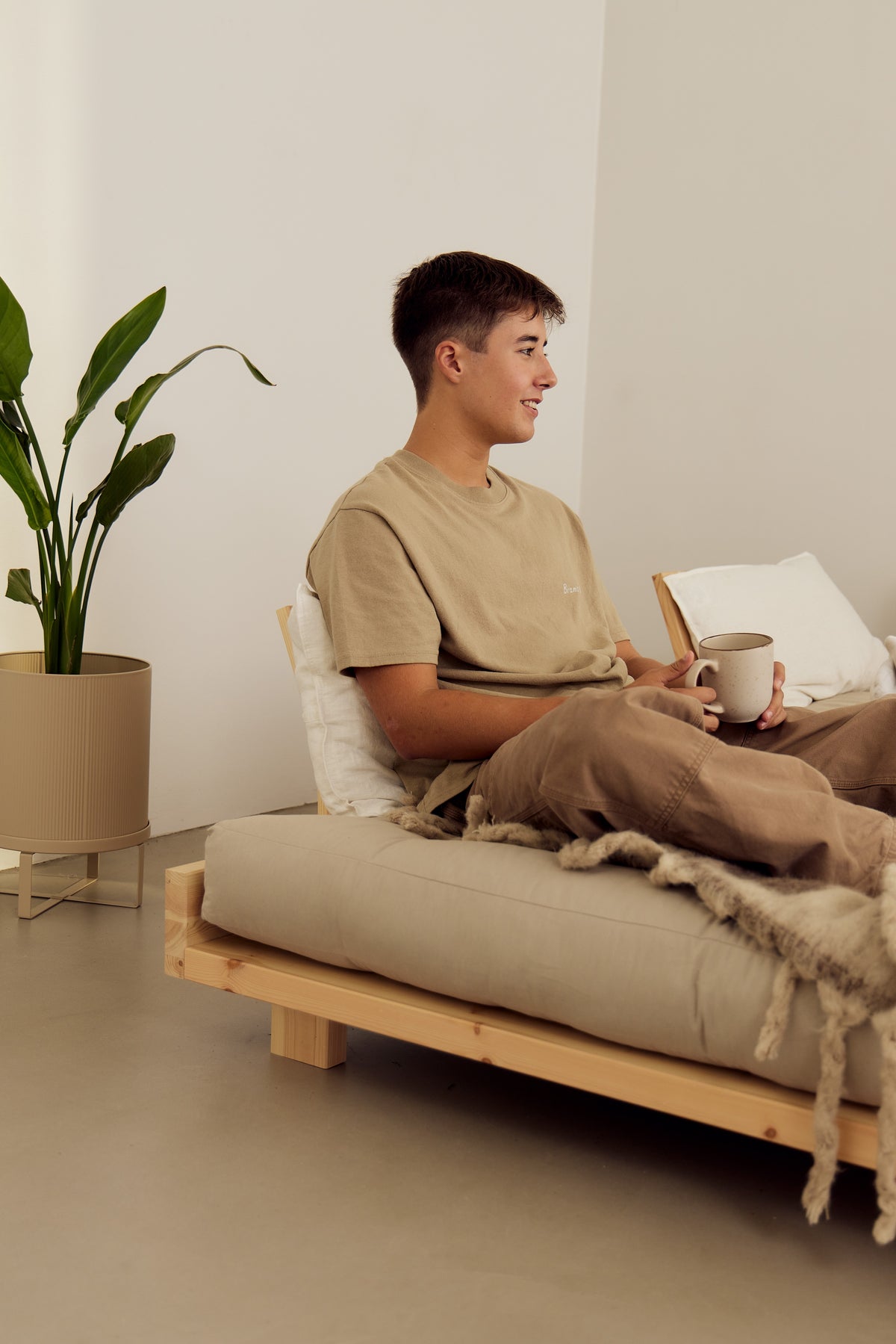 SOCIAL SOFA BED CLEAR LAC 140 X 200 W. 4 PCS BACK RESTS AND 2 PCS SIDE TABLES W. FRESH MATTRESS BEIGE