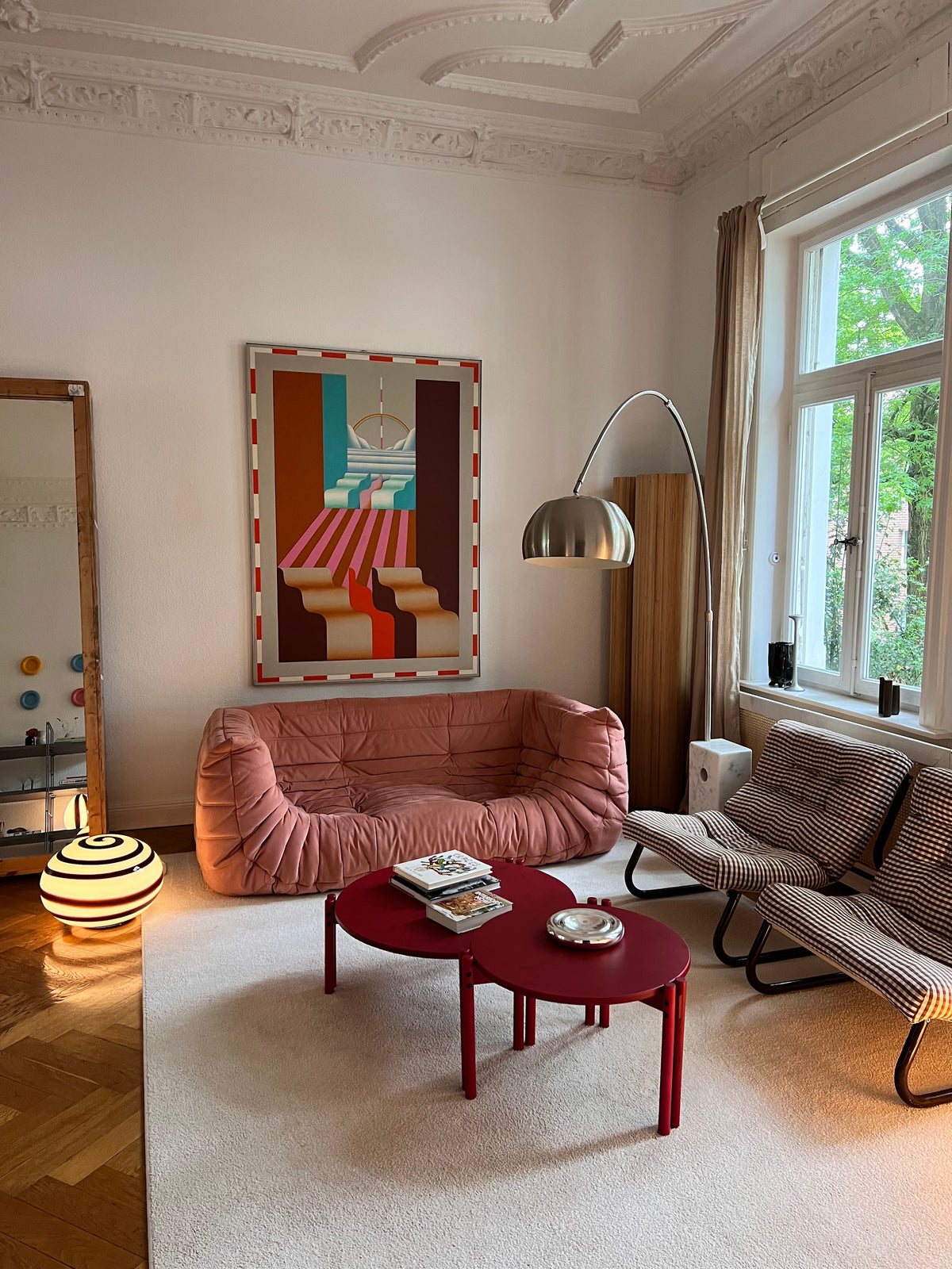 STICKS TABLE LOW LUSH GREEN