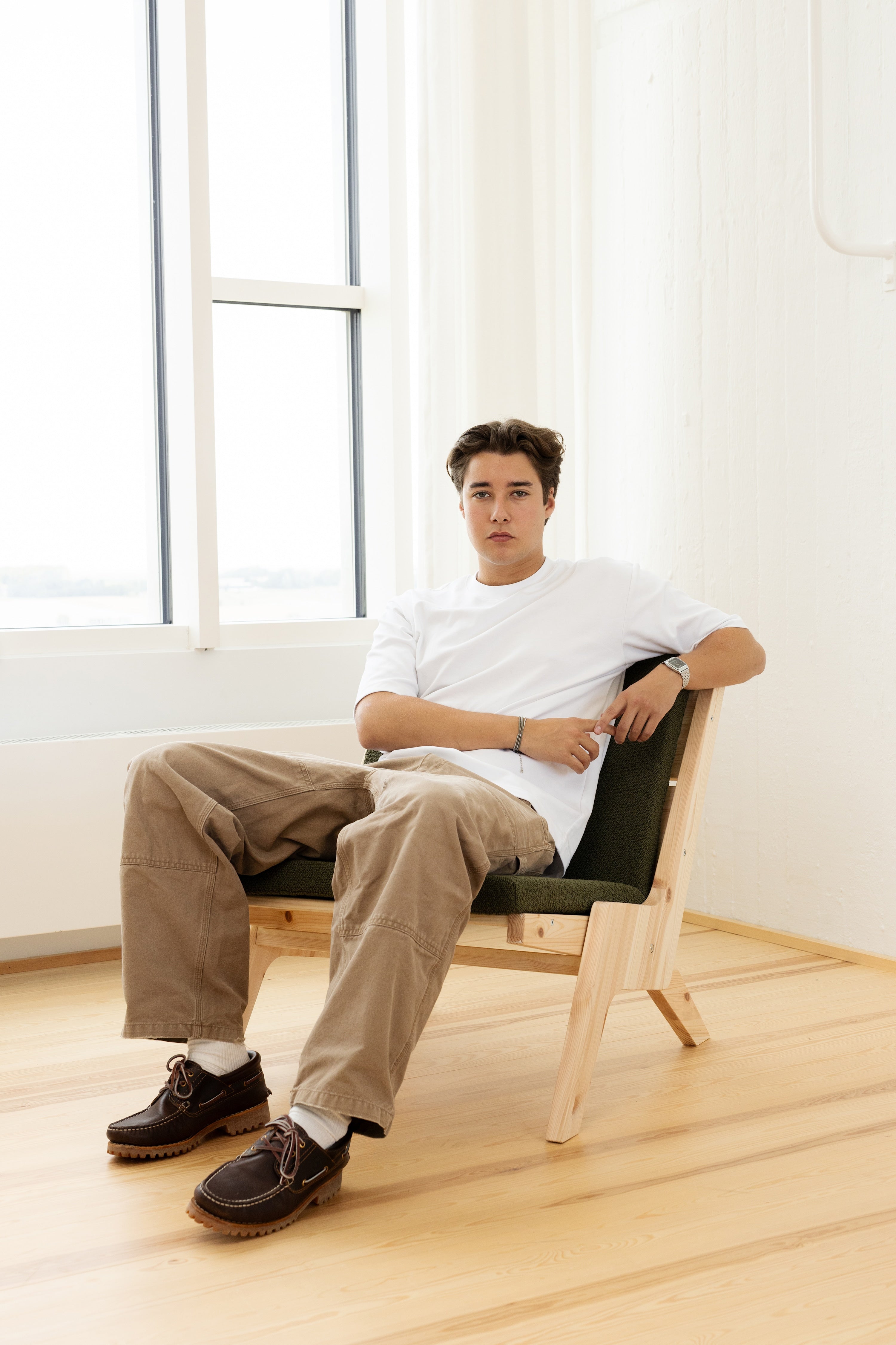 SWAY LOUNGE CHAIR RAW W. EVERGREEN MATTRESS